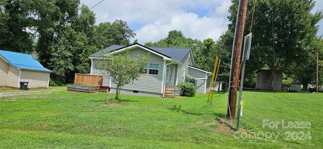 Building Photo - 168 Goodman Rd