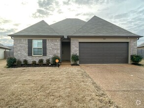 Building Photo - 4 bed 2 bath in Cordova w/ granite counter...