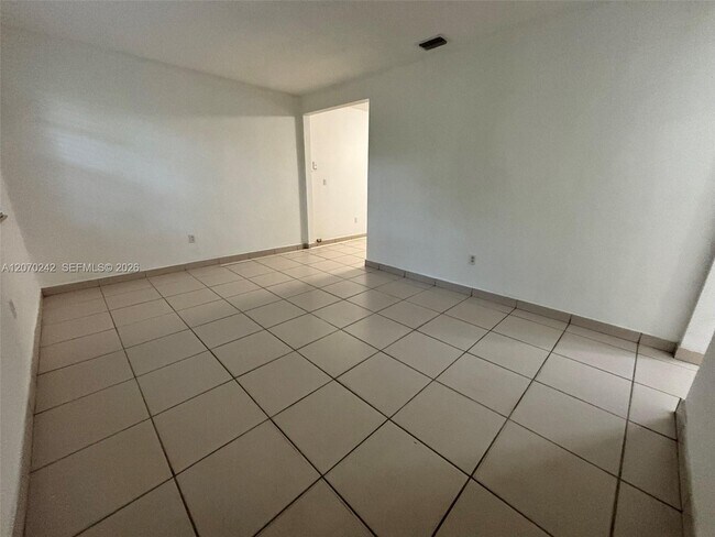 Building Photo - 2980 SW 25th St