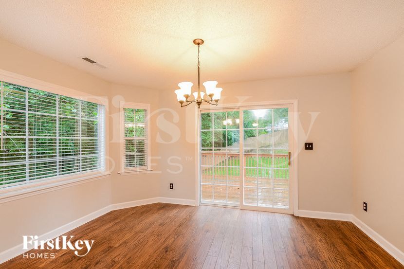 Building Photo - 270 Coghill Dr