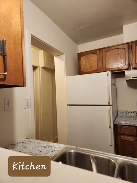 Building Photo - 4462 Whitman Ave N