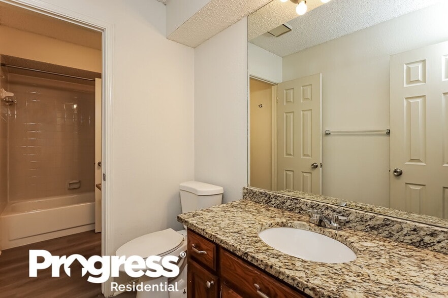 Building Photo - 801 NW 139th St