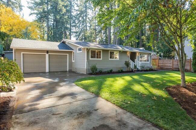 Building Photo - Gorgeous Lake Oswego Remodeled Cottage