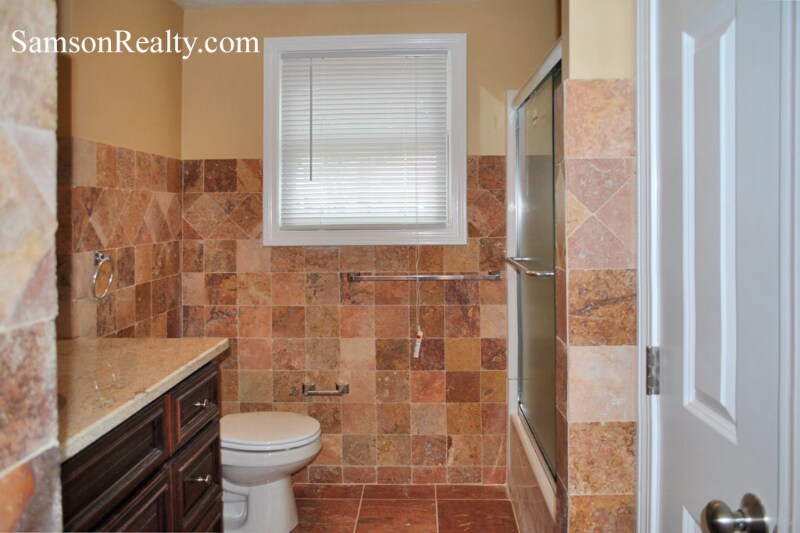 Building Photo - 174 Gano St