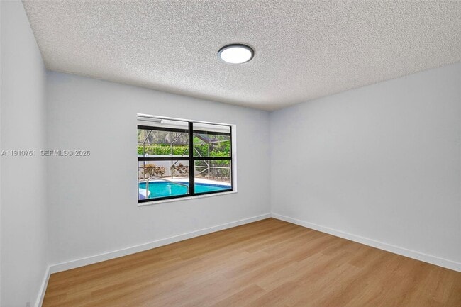 Building Photo - 9721 Majestic Way