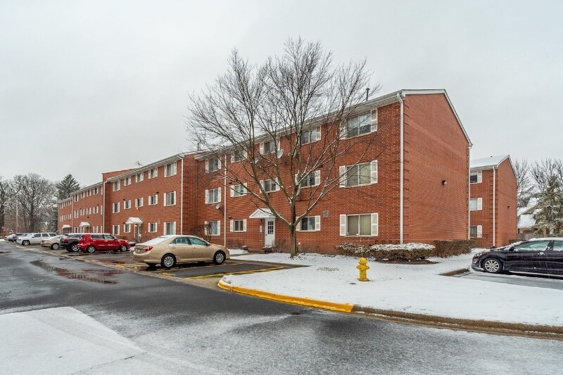 Building Photo - 489 Leslie Ct