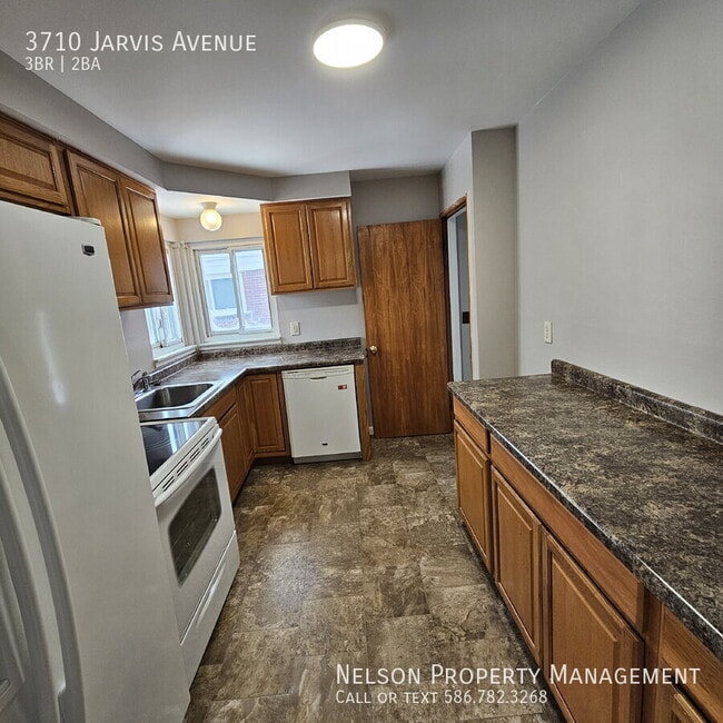 Building Photo - 3710 Jarvis Ave