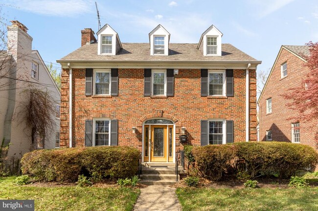 Building Photo - 7932 Orchid St NW