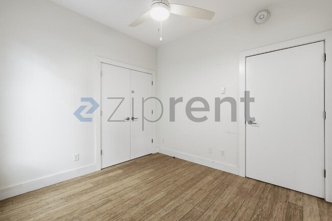 Building Photo - 245 Norwell St