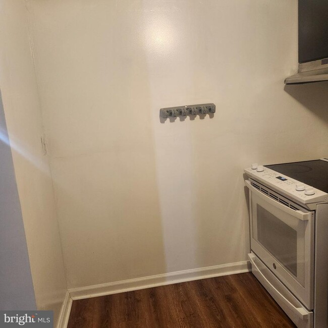 Building Photo - 11407 Prospect Ct