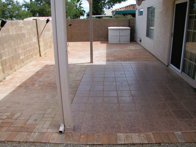 Building Photo - 2BR/2BA/2CG, 1437 sq.ft. rental w/ community pool in Sierra Springs subdivision in Sierra Vista, AZ