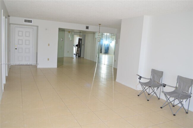 Building Photo - 1201 S Ocean Dr