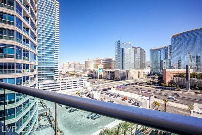 Building Photo - AMAZING - VIEWS, 2 TERRACES, FULLY FURNISHED AND READY FOR MOVE IN!!!