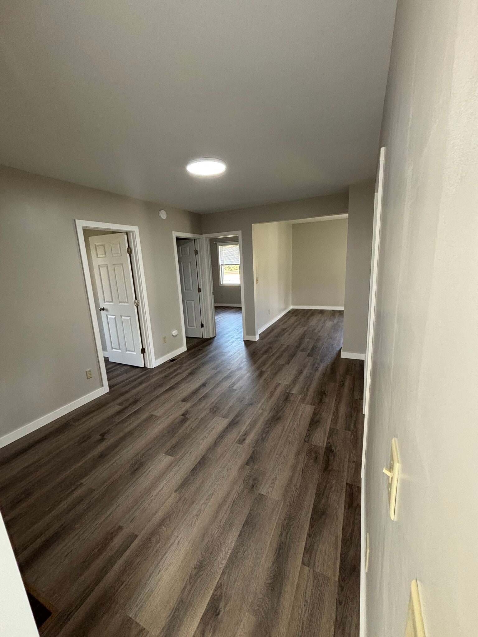 Building Photo - 892 Bartlett Rd