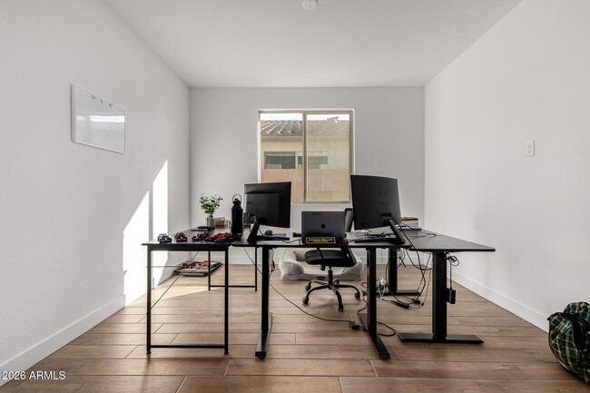 Building Photo - 16780 W Cameron Dr