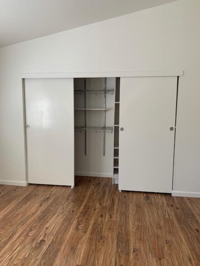 Building Photo - Awesome 3 Bedroom Home! Great Price, Great Location And It's Available Now!