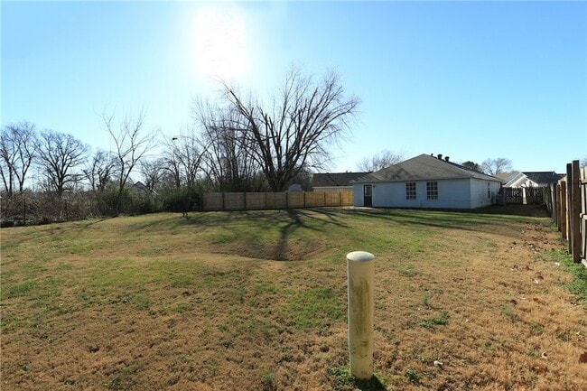 Building Photo - 50 Cheryl Cir