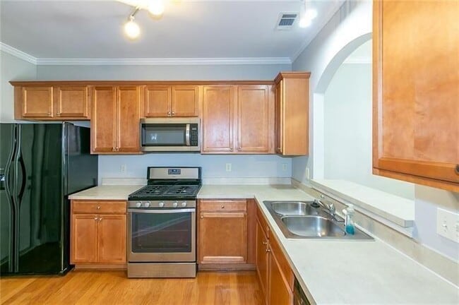 Building Photo - 127 Sunset Ln