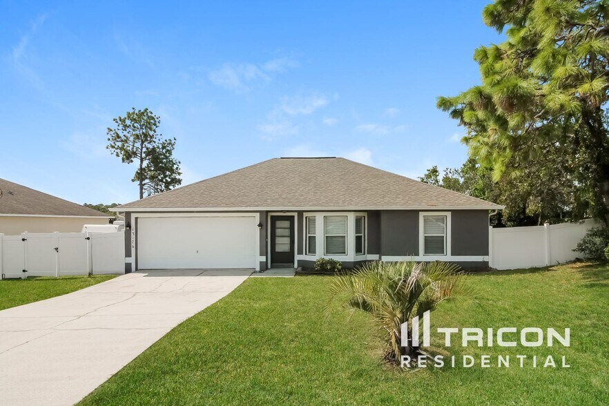 Primary Photo - 13176 Siam Dr