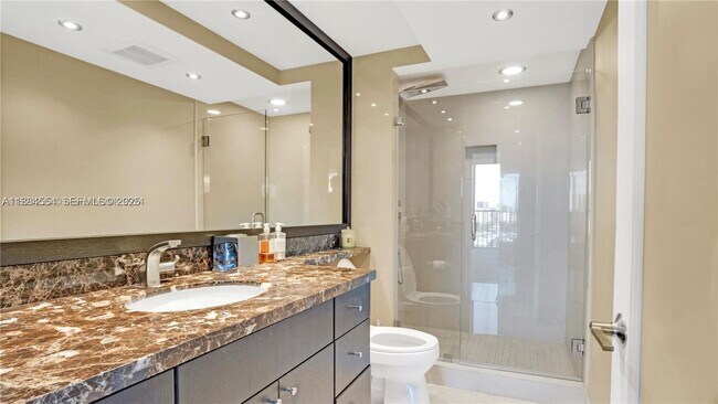 Building Photo - 19707 Turnberry Way