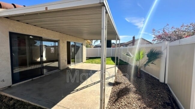 Building Photo - 23389 Dome St