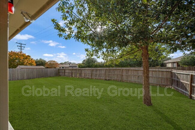 Building Photo - 212 Cloud Crossing