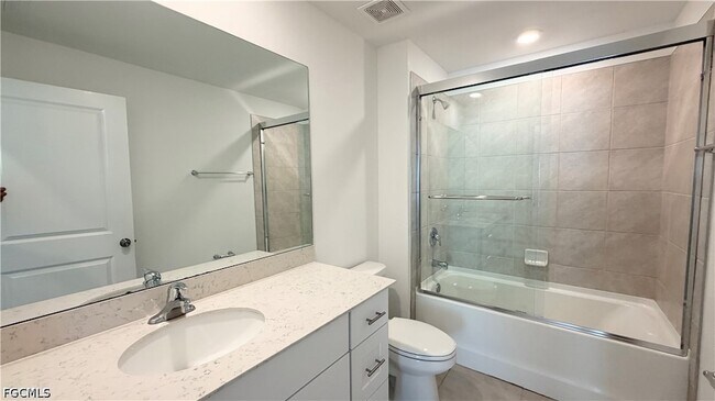 Building Photo - 4007 San Clemente Ct