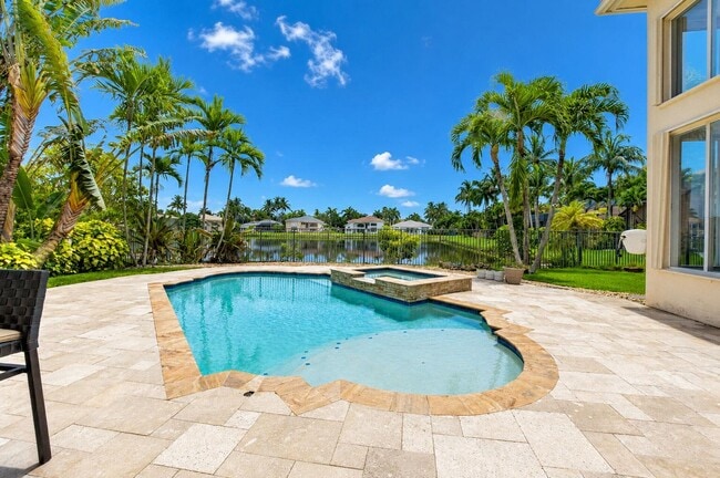 Building Photo - 9511 Savona Winds Dr