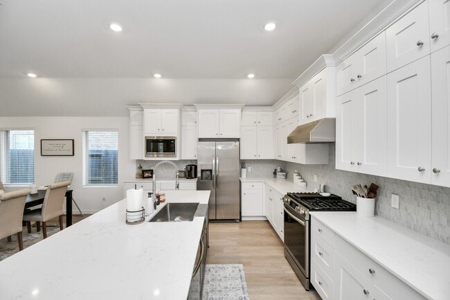 Building Photo - 29418 Amber Pne Ct