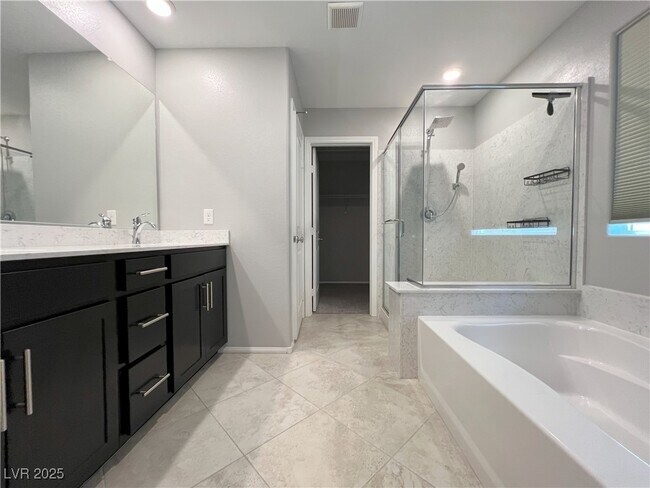 Building Photo - 3145 Umbria Hills Walk