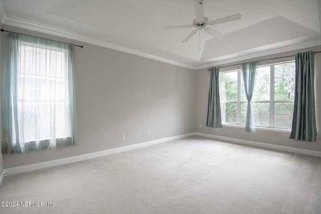 Building Photo - 9166 Spindletree Way