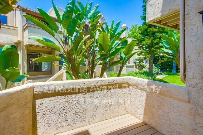 Building Photo - 3268 Via Marin