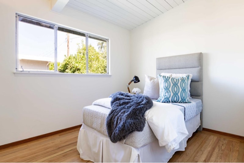 Building Photo - 2516 Dell Ave