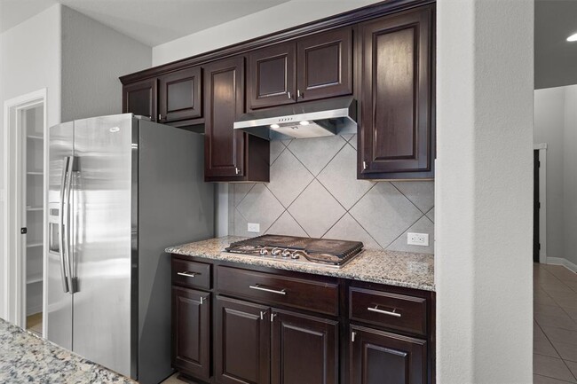 Building Photo - 104 San Matteo St