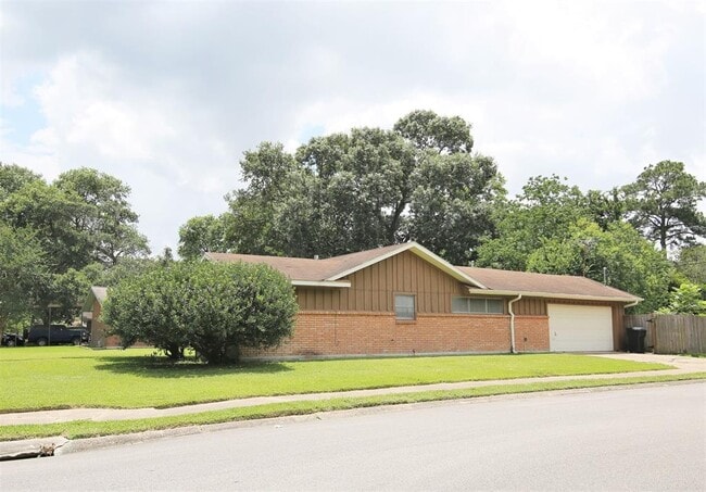 Building Photo - 4629 Carleen Rd