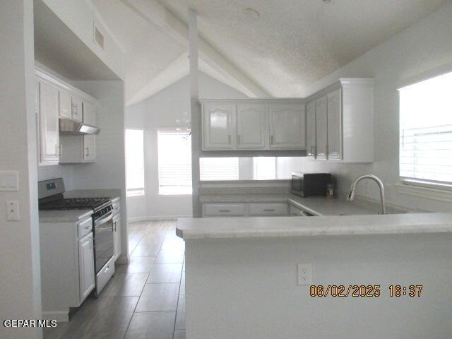 Building Photo - 525 Rosinante Rd