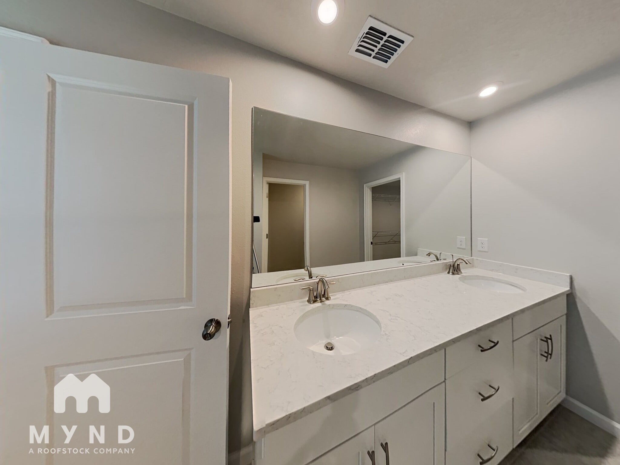 Building Photo - 2431 Arbor Wind Dr