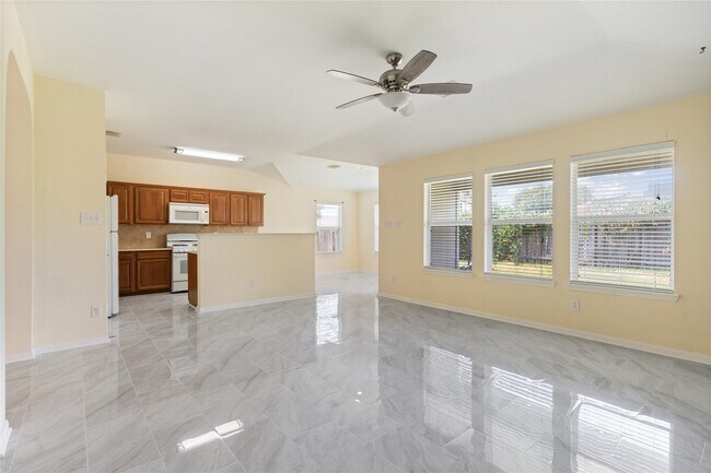 Building Photo - 7710 Sapulpa Ln