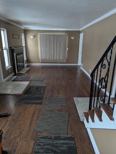 Building Photo - 1433 Westview Dr NE