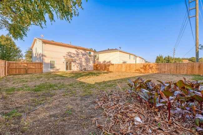 Building Photo - 19839 Rustic Lake Ln