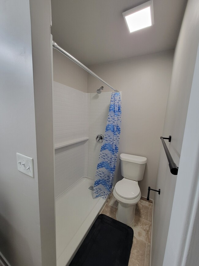 Building Photo - 2910 Wacos Dr