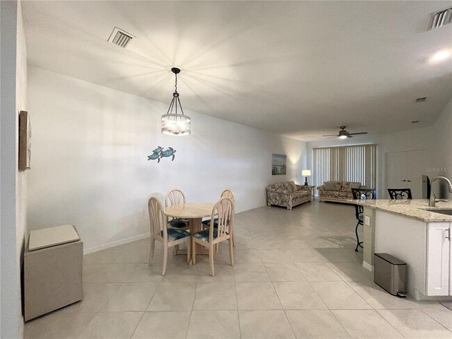 Building Photo - 1912 Saddlewood Cir