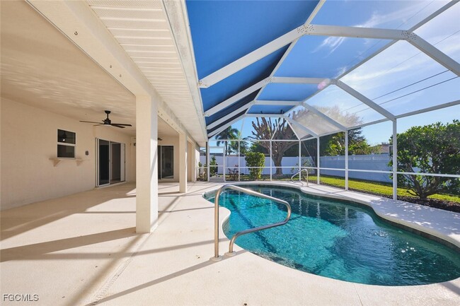 Building Photo - 132 SE 19th Terrace