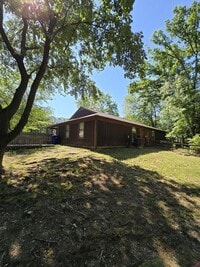 Building Photo - 3379 Justice Ct