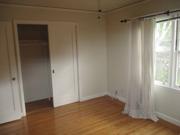 Building Photo - G1 | 170-172 12th Avenue*