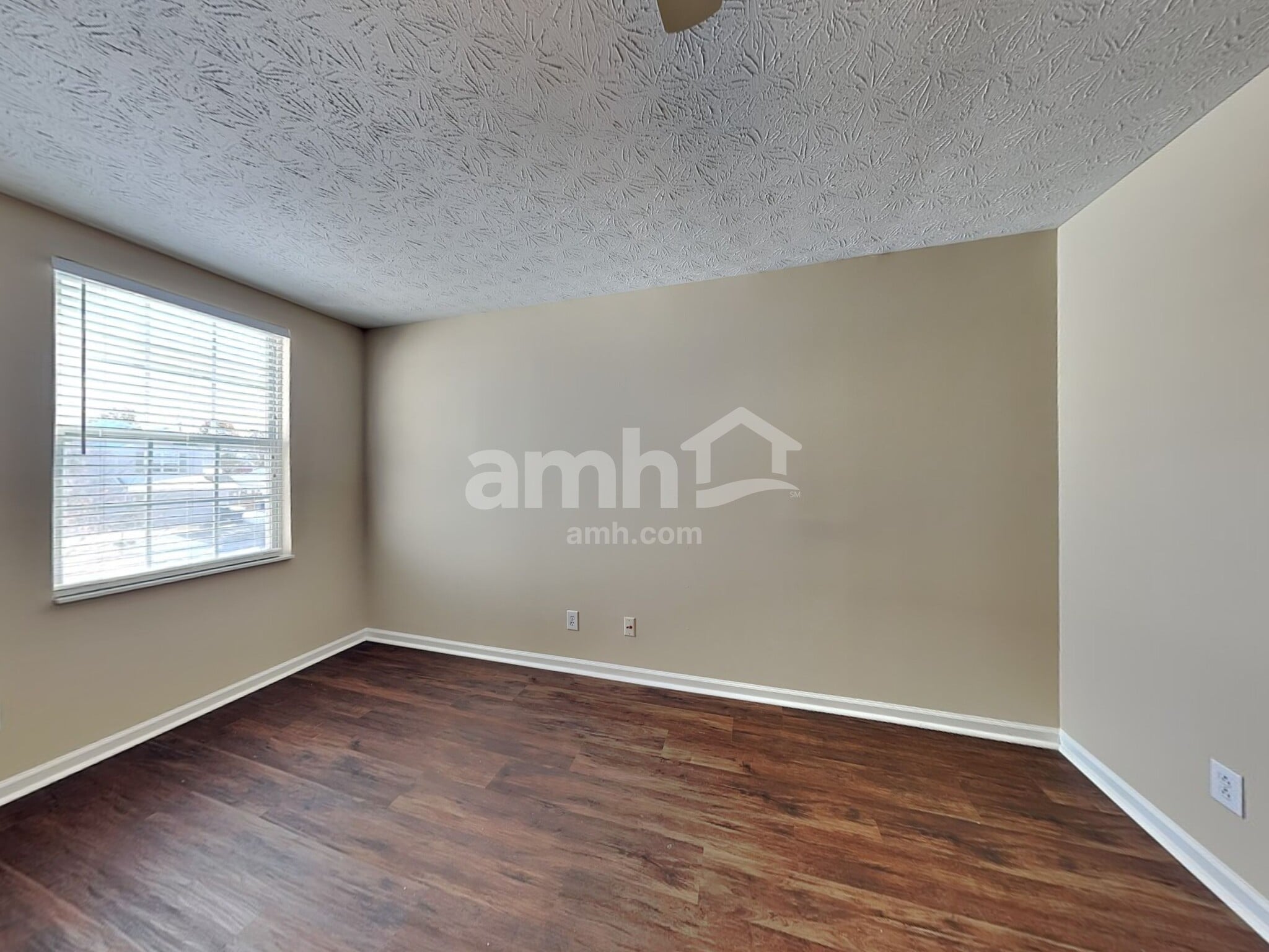 Building Photo - 11408 Loudon Ln