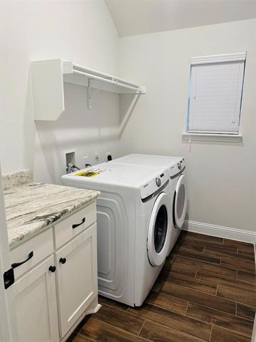 Building Photo - 4006 Cottontail Dr