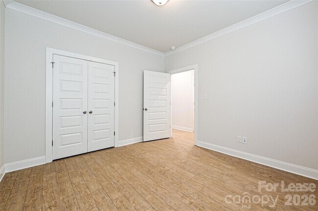 Building Photo - 1714 Club Rd