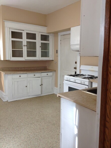 Building Photo - 3204 Minnehaha Ave