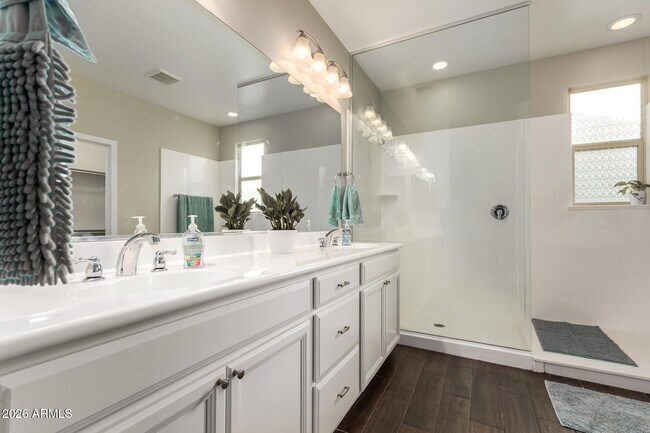 Building Photo - 22653 N 122nd Ln